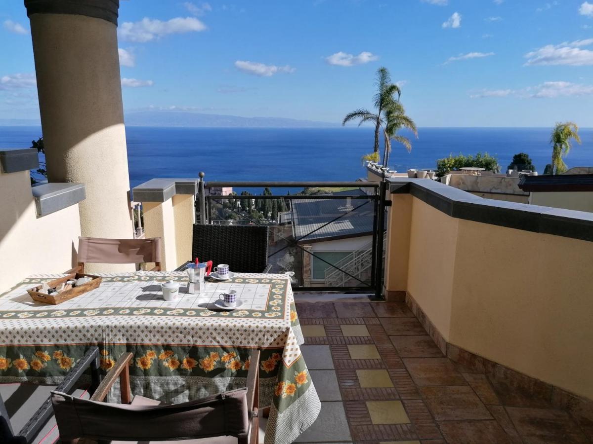 Taormina Panoramic - Taormina Holidays Екстериор снимка