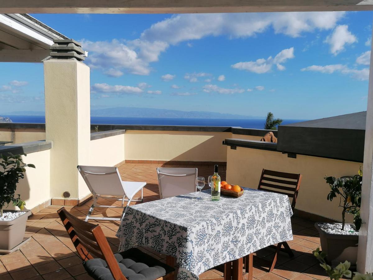Taormina Panoramic - Taormina Holidays Екстериор снимка