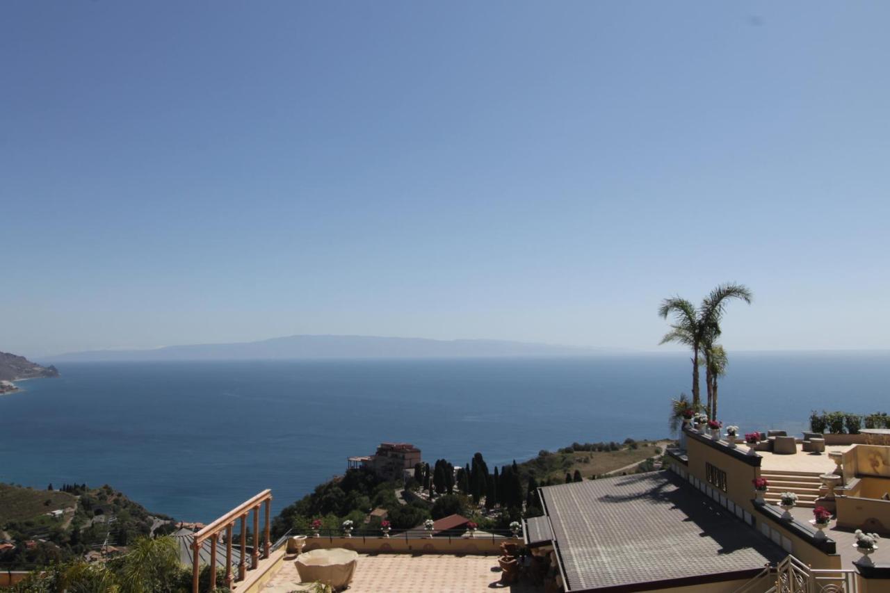 Taormina Panoramic - Taormina Holidays Екстериор снимка